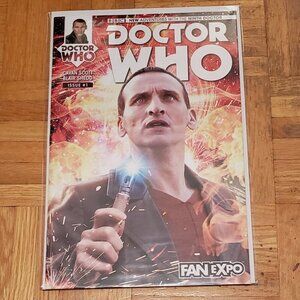 *3 for $30* Doctor Who: The Ninth Doctor #1 Fan Expo Variant 2015 Comics - Books